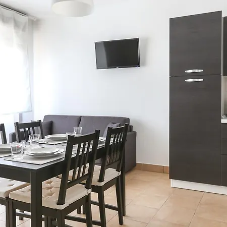 Pop House Apartment